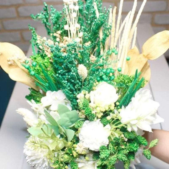 Wedding Bouquet with Natural Dried Flowers - Happy Times Favors