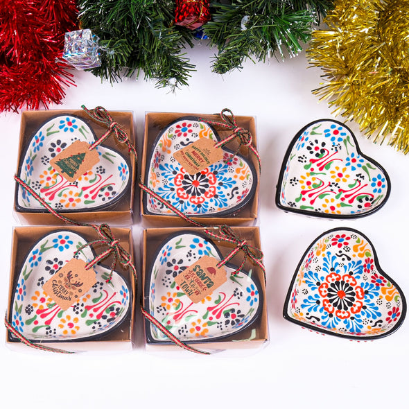 Turkish Cini Porcelain Bowl Christmas Favors, Christmas Party Favors, New Year Xmas Favors Coworker Happy Holiday Favors Items designed by Happy Times Favors, a handmade gift shop. We designed this tile/ceramic/porcelain bohemian theme wedding favor ideas, boho gifts, handmade candy bowl, Best for Wedding Gift, Bridal Shower gift, Baby Shower gift, Christening gift, Baptism gift, Graduation gift, birthday gift or any Party favors.