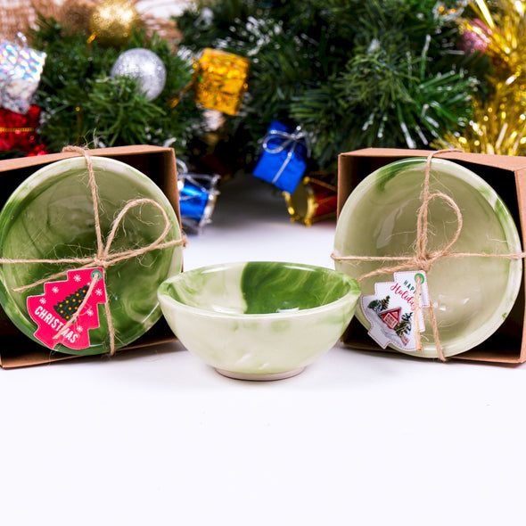 Turkish Cini Porcelain Bowl Christmas Favors, Christmas Party Favors, New Year Xmas Favors Coworker Happy Holiday Favors Items designed by Happy Times Favors, a handmade gift shop. We designed this tile/ceramic/porcelain bohemian theme wedding favor ideas, boho gifts, handmade candy bowl, Best for Wedding Gift, Bridal Shower gift, Baby Shower gift, Christening gift, Baptism gift, Graduation gift, birthday gift or any Party favors.