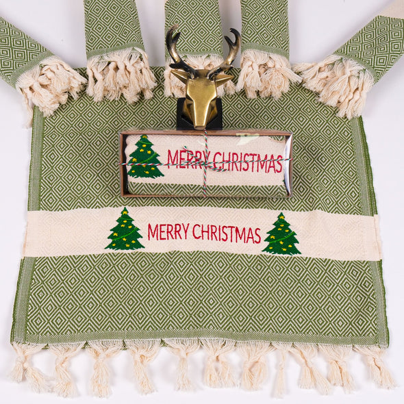 Personalized Christmas Towel Favor, Bridesmaid Personalized Gift Towel, Wedding Favor for Guest Items designed by Happy Times Favors, a handmade gift shop. These beach towels are best for bridesmaid proposal, bridal shower, wedding, gift for the beach, girlfriend gift, home decor gifts, boyfriend gift, best friend gift, Bachelor Party Favors, housewarming gift, bath and baby shower, baptism or any other events.