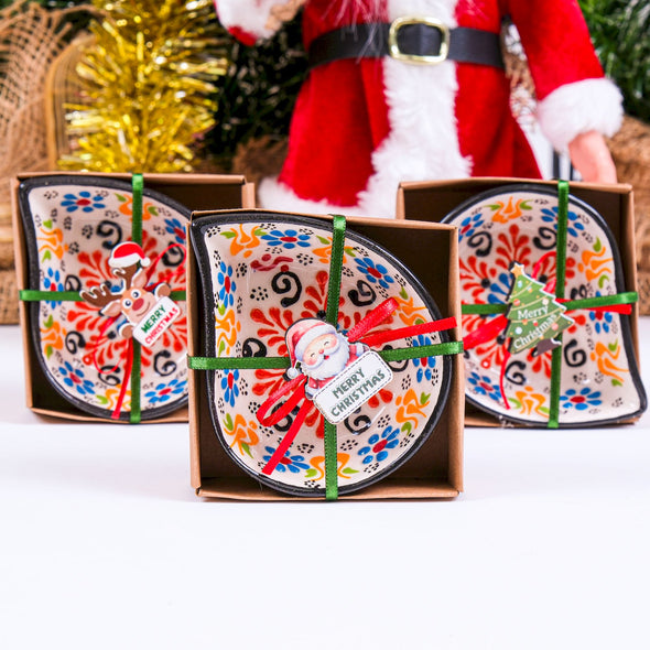 Turkish Cini Porcelain Bowl Christmas Favors, Christmas Party Favors, New Year Xmas Favors Coworker Happy Holiday Favors Items designed by Happy Times Favors, a handmade gift shop. We designed this tile/ceramic/porcelain bohemian theme wedding favor ideas, boho gifts, handmade candy bowl, Best for Wedding Gift, Bridal Shower gift, Baby Shower gift, Christening gift, Baptism gift, Graduation gift, birthday gift or any Party favors.