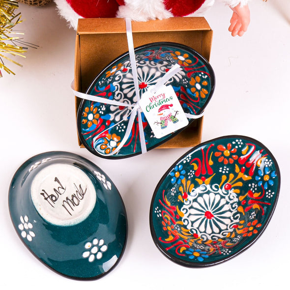 Turkish Cini Porcelain Bowl Christmas Favors, Christmas Party Favors, New Year Xmas Favors Coworker Happy Holiday Favors Items designed by Happy Times Favors, a handmade gift shop. We designed this tile/ceramic/porcelain bohemian theme wedding favor ideas, boho gifts, handmade candy bowl, Best for Wedding Gift, Bridal Shower gift, Baby Shower gift, Christening gift, Baptism gift, Graduation gift, birthday gift or any Party favors.