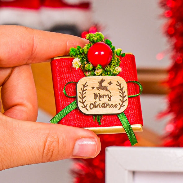 Christmas Chocolate Box Christmas Gifts Christmas Chocolate Favors Happy Times Favors