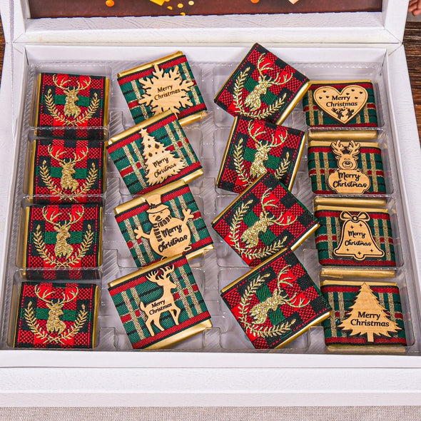 Christmas Chocolate Box, Christmas Present Idea Chocolate Favor, Christmas Chocolate Gift, Xmas Gift Idea, Noel Gift, Christmas Gifts for Girlfriend, Xmas Chocolate Box, Holiday Chocolate Designed by Happy Times Favors, a handmade gift shop ideal for christmas present idea unique Christmas gift Noel gift Christmas chocolate gift box Xmas Gift