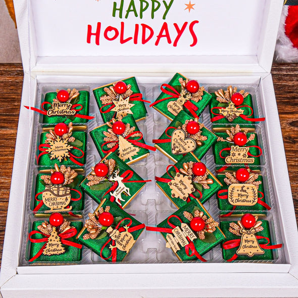 Christmas Chocolate Box, Christmas Present Idea Chocolate Favor, Christmas Chocolate Gift, Xmas Gift Idea, Noel Gift, Christmas Gifts for Girlfriend, Xmas Chocolate Box, Holiday Chocolate Designed by Happy Times Favors, a handmade gift shop ideal for christmas present idea unique Christmas gift Noel gift Christmas chocolate gift box Xmas Gift