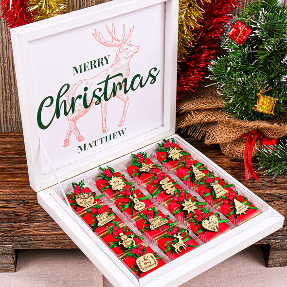 Christmas Chocolate Box, Christmas Present Idea Chocolate Favor, Christmas Chocolate Gift, Xmas Gift Idea, Noel Gift, Christmas Gifts for Girlfriend, Xmas Chocolate Box, Holiday Chocolate Designed by Happy Times Favors, a handmade gift shop ideal for christmas present idea unique Christmas gift Noel gift Christmas chocolate gift box Xmas Gift