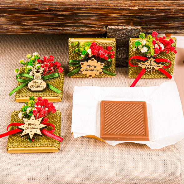 Christmas Chocolate Box, Christmas Present Idea Chocolate Favor, Christmas Chocolate Gift, Xmas Gift Idea, Noel Gift, Christmas Gifts for Girlfriend, Xmas Chocolate Box, Holiday Chocolate Designed by Happy Times Favors, a handmade gift shop ideal for christmas present idea unique Christmas gift Noel gift Christmas chocolate gift box Xmas Gift