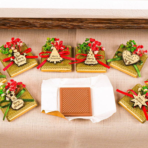 Christmas Chocolate Box, Christmas Present Idea Chocolate Favor, Christmas Chocolate Gift, Xmas Gift Idea, Noel Gift, Christmas Gifts for Girlfriend, Xmas Chocolate Box, Holiday Chocolate Designed by Happy Times Favors, a handmade gift shop ideal for christmas present idea unique Christmas gift Noel gift Christmas chocolate gift box Xmas Gift