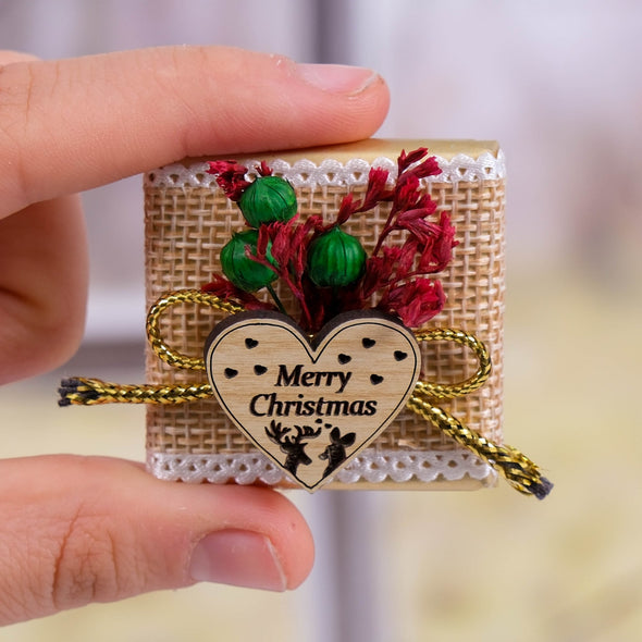Christmas Chocolate Box, Christmas Present Idea Chocolate Favor, Christmas Chocolate Gift, Xmas Gift Idea, Noel Gift, Christmas Gifts for Girlfriend, Xmas Chocolate Box, Holiday Chocolate Designed by Happy Times Favors, a handmade gift shop ideal for christmas present idea unique Christmas gift Noel gift Christmas chocolate gift box Xmas Gift
