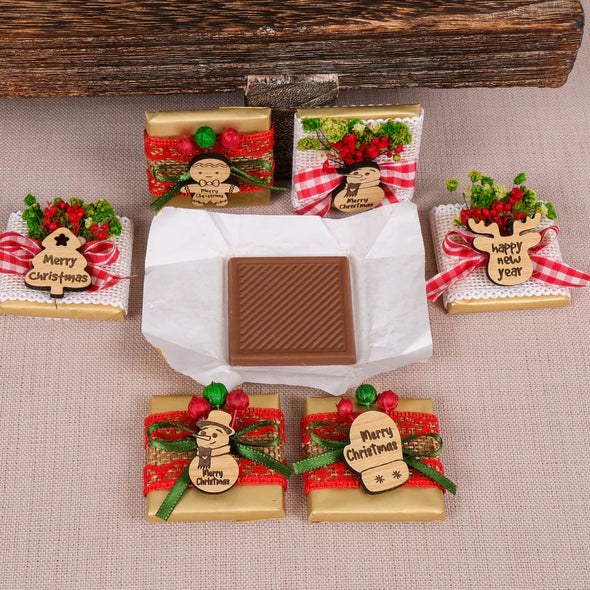 Christmas Present Idea Chocolate Favor, Christmas Chocolate Box, Christmas Chocolate Gift, Xmas Gift Idea, Noel Gift, Christmas Gifts for Girlfriend, Xmas Chocolate Box, Holiday Chocolate Designed by Happy Times Favors, a handmade gift shop ideal for christmas present idea unique Christmas gift Noel gift Christmas chocolate gift box Xmas Gift