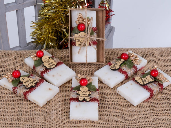 Scented Soaps for Christmas Gifts, Personalized Gift, Christmas Decoration, Noel Gift, Christmas Favor, Xmas Gift, Xmas Decorations, Holiday Decor Items designed by Happy Times Favors, a handmade gift shop. Ideal for Noel Gift, New Year, Happy Holiday, Christmas Gifts, Christmas decorations, Xmas decor.