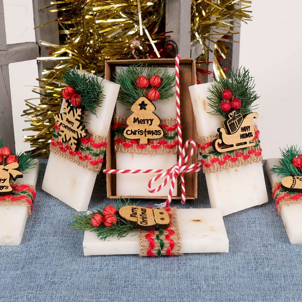 Scented Soaps for Christmas Gifts, Personalized Gift, Christmas Decoration, Noel Gift, Christmas Favor, Xmas Gift, Xmas Decorations, Holiday Decor Items designed by Happy Times Favors, a handmade gift shop. Ideal for Noel Gift, New Year, Happy Holiday, Christmas Gifts, Christmas decorations, Xmas decor.