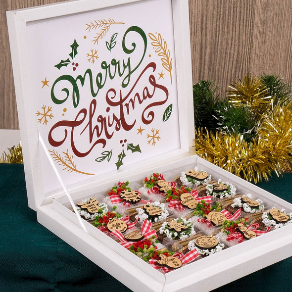 Christmas Chocolate Box, Christmas Present Idea Chocolate Favor, Christmas Chocolate Gift, Xmas Gift Idea, Noel Gift, Christmas Gifts for Girlfriend, Xmas Chocolate Box, Holiday Chocolate Designed by Happy Times Favors, a handmade gift shop ideal for christmas present idea unique Christmas gift Noel gift Christmas chocolate gift box Xmas Gift