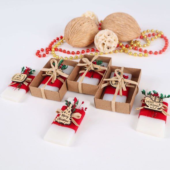 Handmade Christmas Favor Scented Soaps, Christmas Gifts for Family and Coworkers Items designed by Happy Times Favors, a handmade gift shop. Scented Soap decorated with real natural dried flowers and personalized wooden name tag. Ideal for Christmas, Noel, New Year, Happy Holiday. Personalized Christmas Gifts, Custom Gifts for Christmas, Christmas decorations, ornaments, Christmas Natural soap