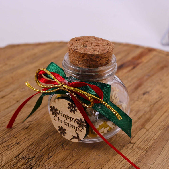 Christmas Tea favors for guests, Personalized Bulk Christmas gifts, Happy Holiday favors, Loose Leaf Tea Favor, Tea jars, Unique gift, Herbal Tea gifts Items designed by Happy Times Favors, a handmade gift shop. These glass cork vials/jars are filled with 11 different tea. Ideal for Christmas, Noel, New Year, Happy Holiday party gifts. Personalized Christmas Gifts, Custom Gifts for Christmas.