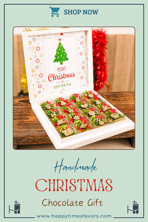 Christmas Chocolate Box, Christmas Present Idea Chocolate Favor, Christmas Chocolate Gift, Xmas Gift Idea, Noel Gift, Christmas Gifts for Girlfriend, Xmas Chocolate Box, Holiday Chocolate Designed by Happy Times Favors, a handmade gift shop ideal for christmas present idea unique Christmas gift Noel gift Christmas chocolate gift box Xmas Gift