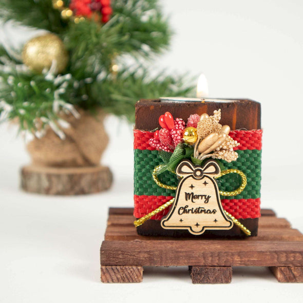 Personalized Christmas New Year Noel Gift Favor Wooden Tealight Holder Items designed by Happy Times Favors, a handmade gift shop. Wooden candle holder decorated with real natural dried flowers, personalized wooden name tag and tealight. Ideal for Christmas, Noel, New Year, Happy Holiday party gifts. Personalized Christmas Gifts, Custom Gifts for Christmas, Christmas decorations, ornaments